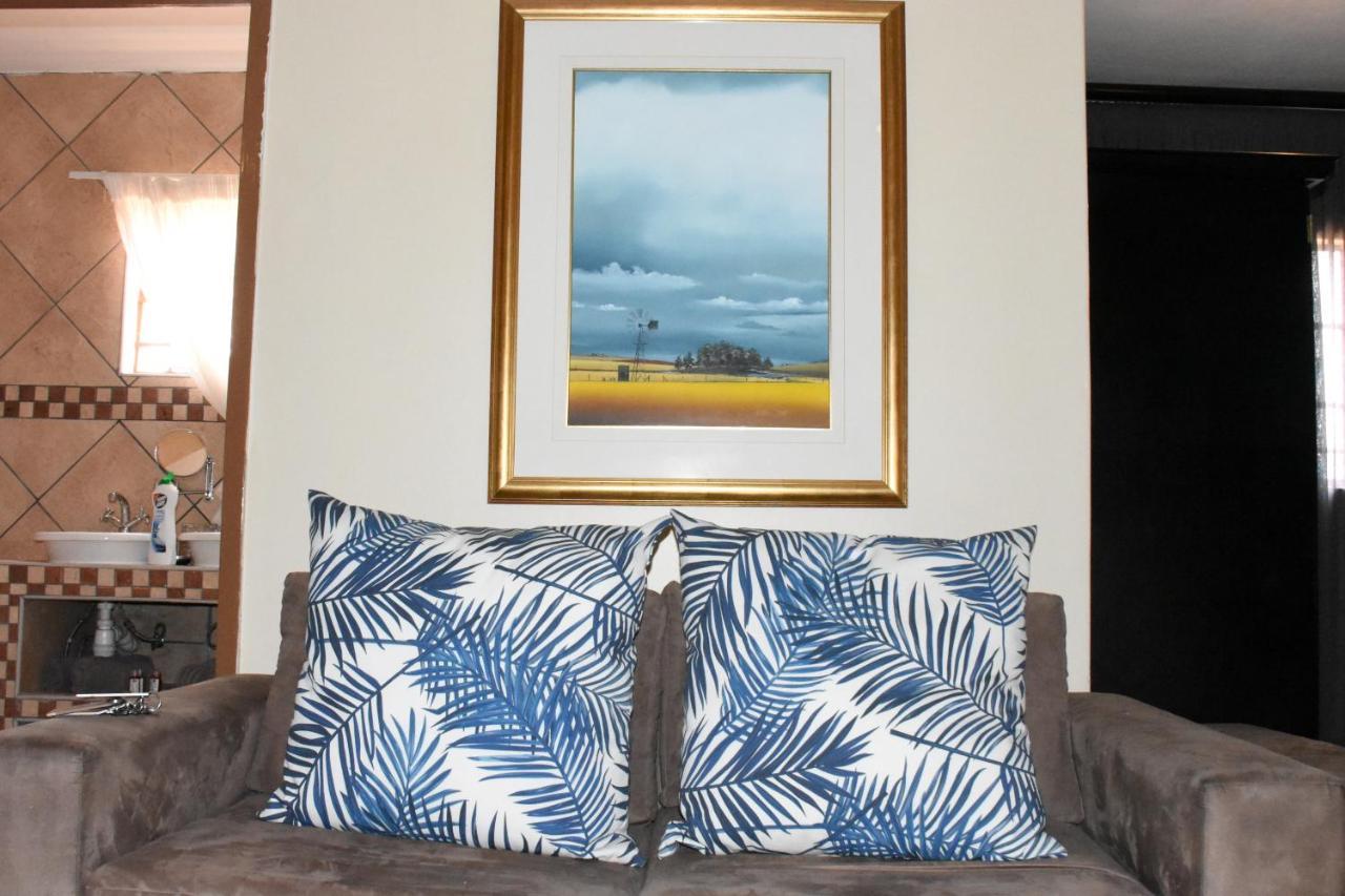 Batter Boys Guest House Pretoria-Noord Esterno foto